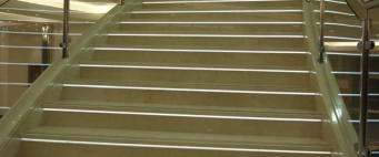 LED, LED Schrift, RGB Lichter, LED Technik, LED Komponenten, LED Kaufen, LED Wandstrahler, LED Trafos, LED Transformator, LED Strahler, LED Hallenleuchte, LED Einbauleuchte, LED Stiegenlicht, LED Blende